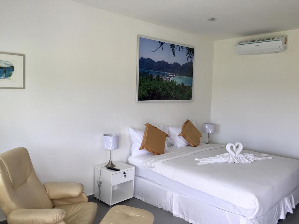 Nadivana Serviced Apartments Ao Nang Exterior photo